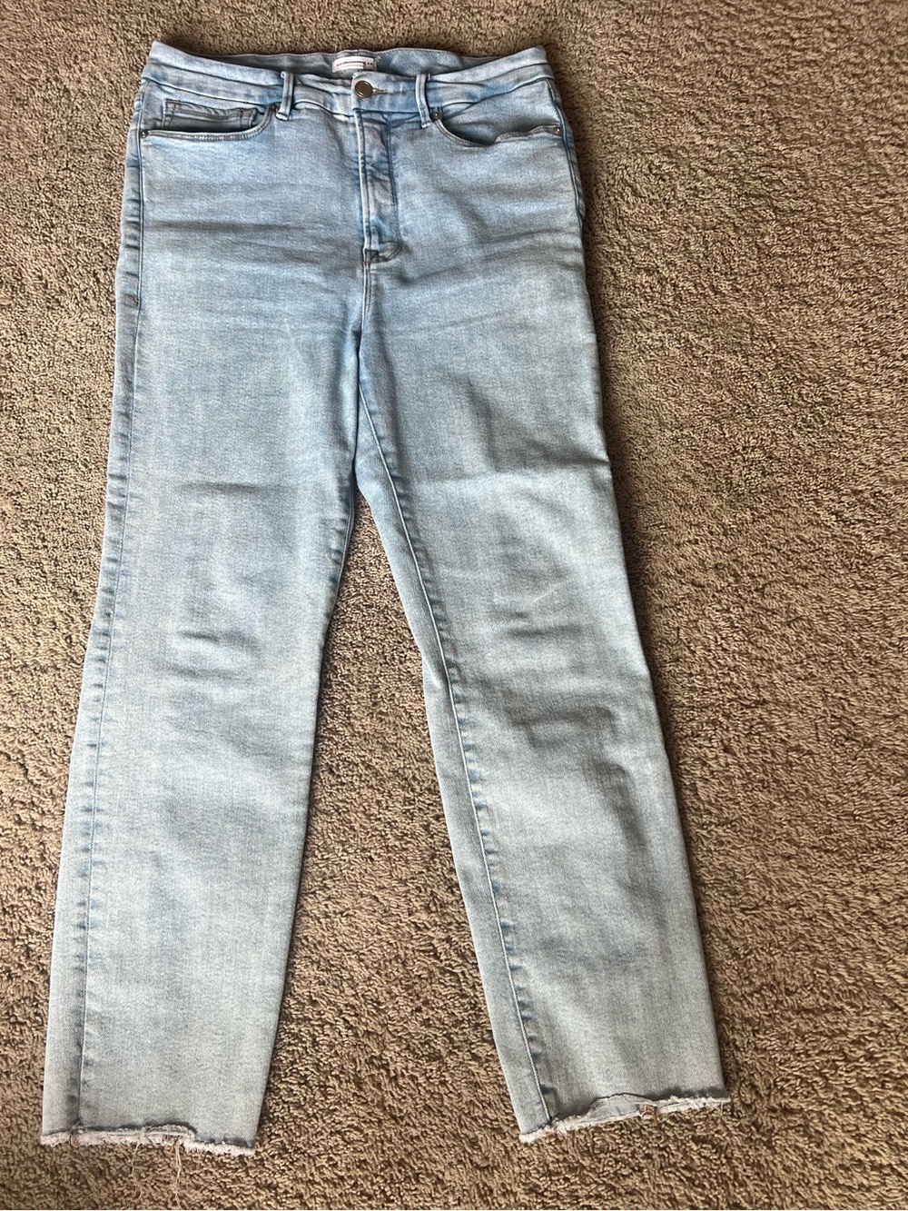 Good American Light Blue Straight Leg Jeans